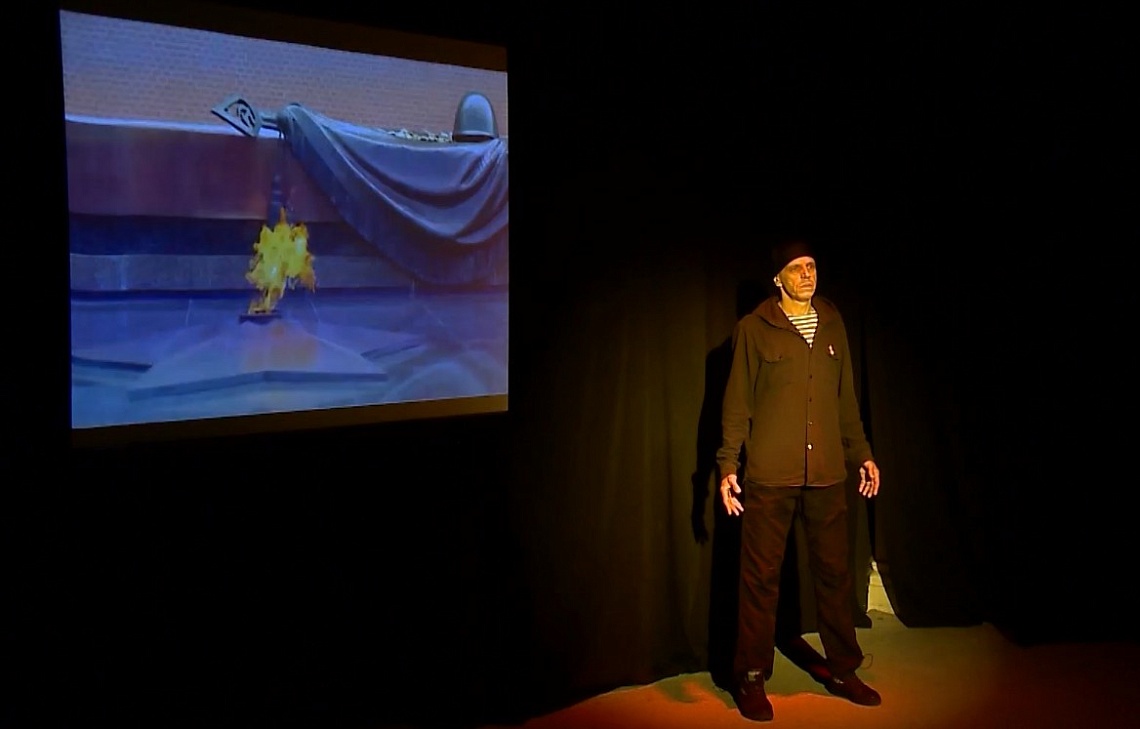 Пензенский театр Доктора Дапертутто представил премьеру, посвященную памяти и героизму советского солдата